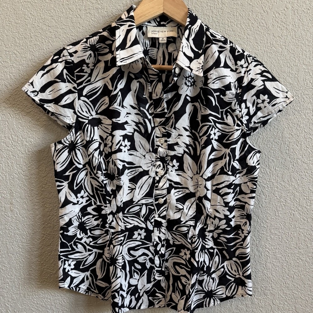 100% Cotton Black White Floral Blouse Button-Up Cap-Sleeve •Jones New York Sport